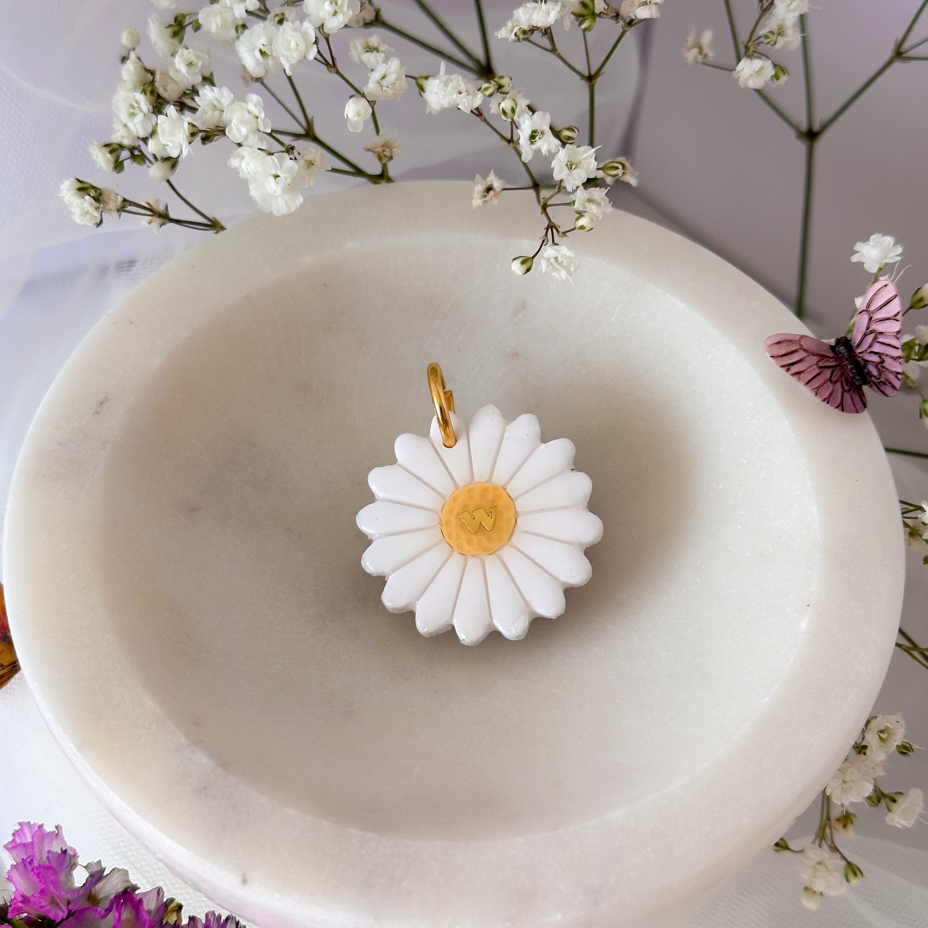 daisy-shaped pet id 